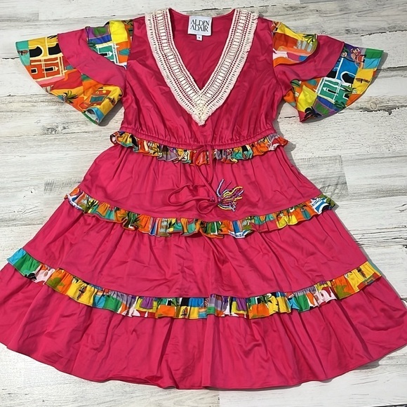 Alden Adair Tinsley Dress- Pinwheel.  Size small - Picture 2 of 13